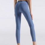 Women-tights-with-zip-pocket