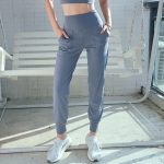 Loose yoga pants with double sides pocket